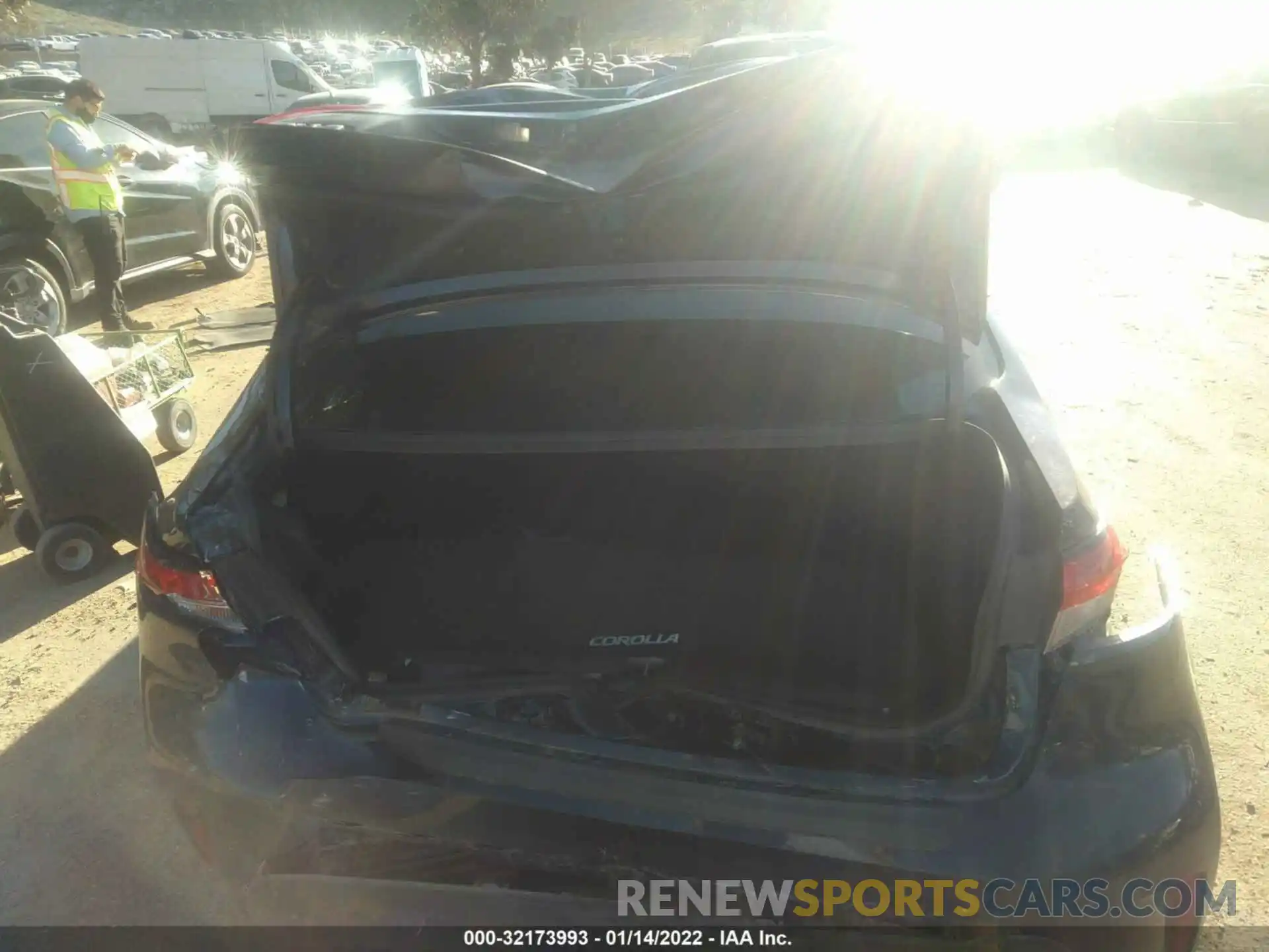 6 Photograph of a damaged car JTDEAMDE7MJ013117 TOYOTA COROLLA 2021