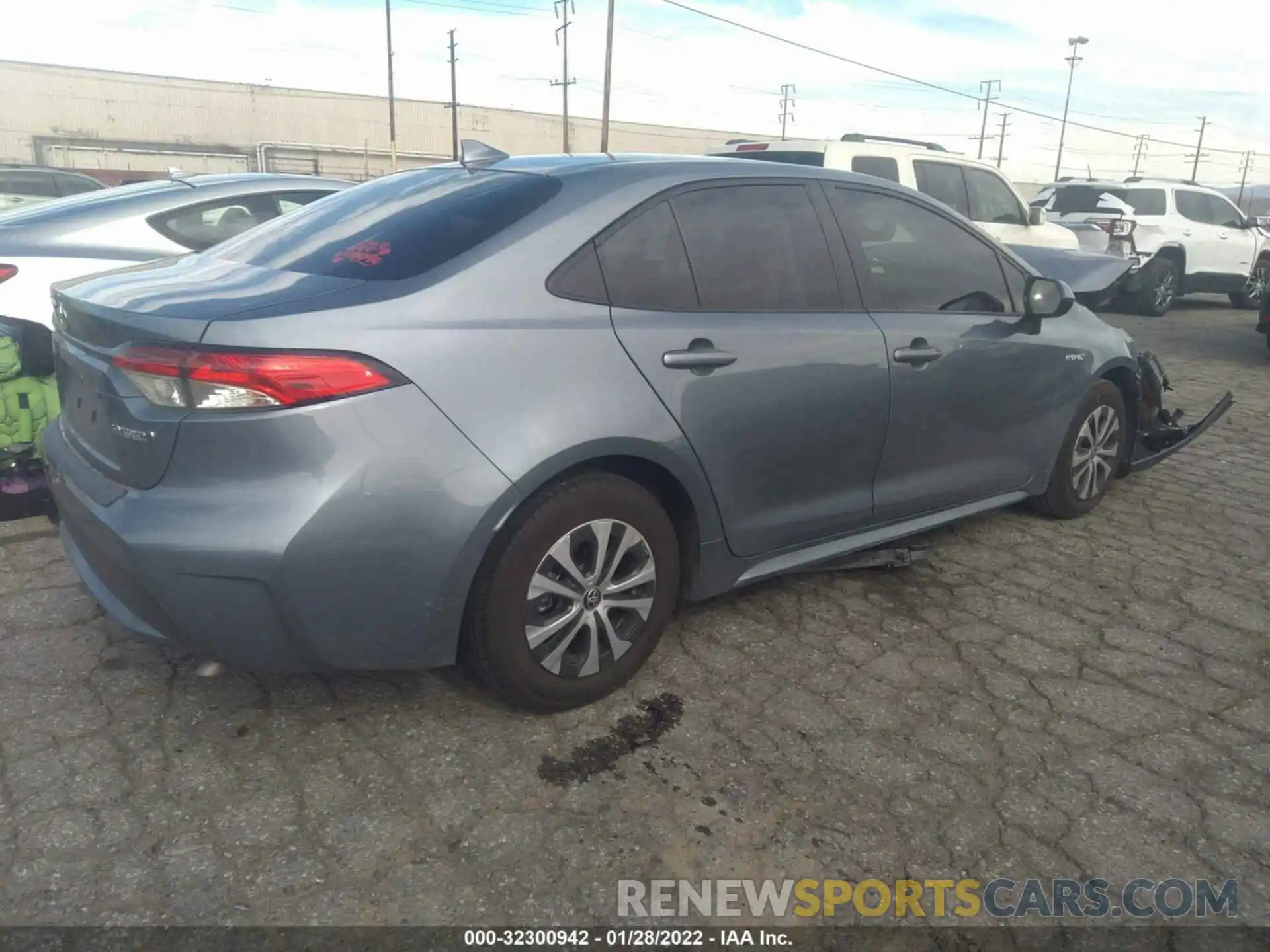 4 Photograph of a damaged car JTDEAMDE7MJ014896 TOYOTA COROLLA 2021