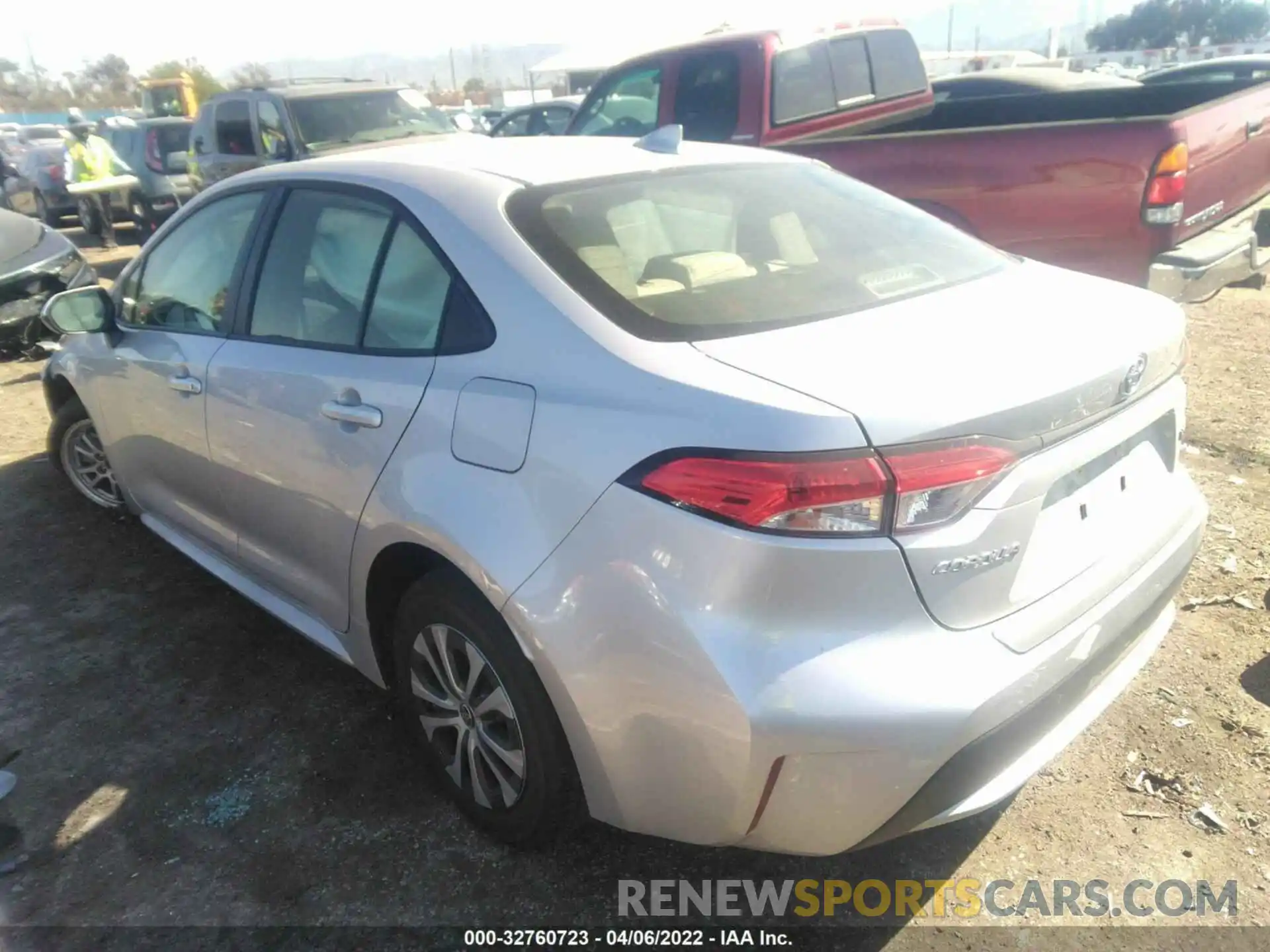 3 Photograph of a damaged car JTDEAMDE7MJ016132 TOYOTA COROLLA 2021