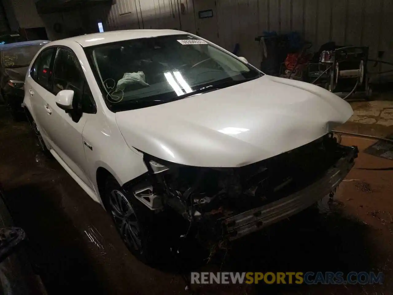 1 Photograph of a damaged car JTDEAMDE7MJ018379 TOYOTA COROLLA 2021