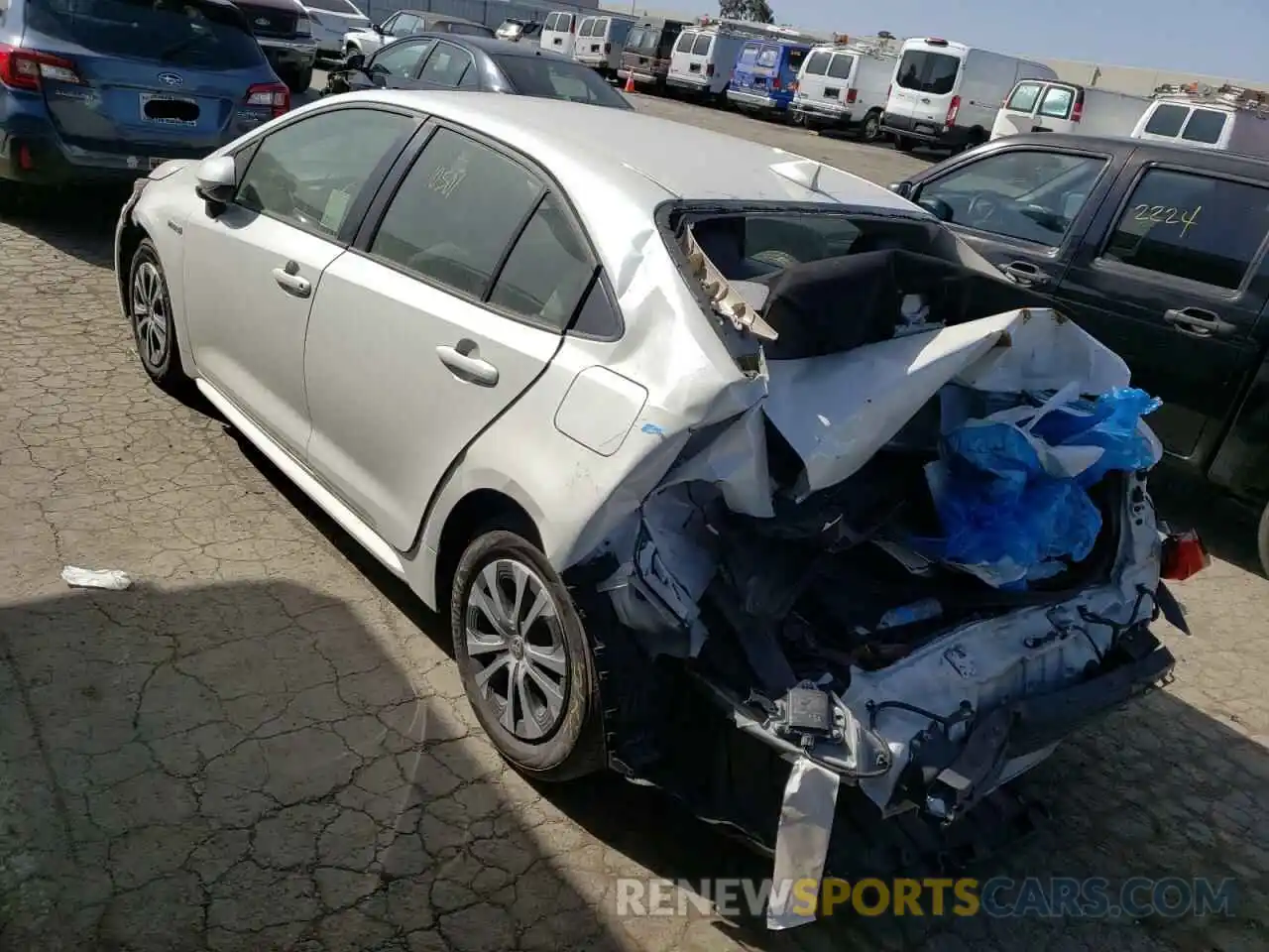 3 Photograph of a damaged car JTDEAMDE7MJ019306 TOYOTA COROLLA 2021