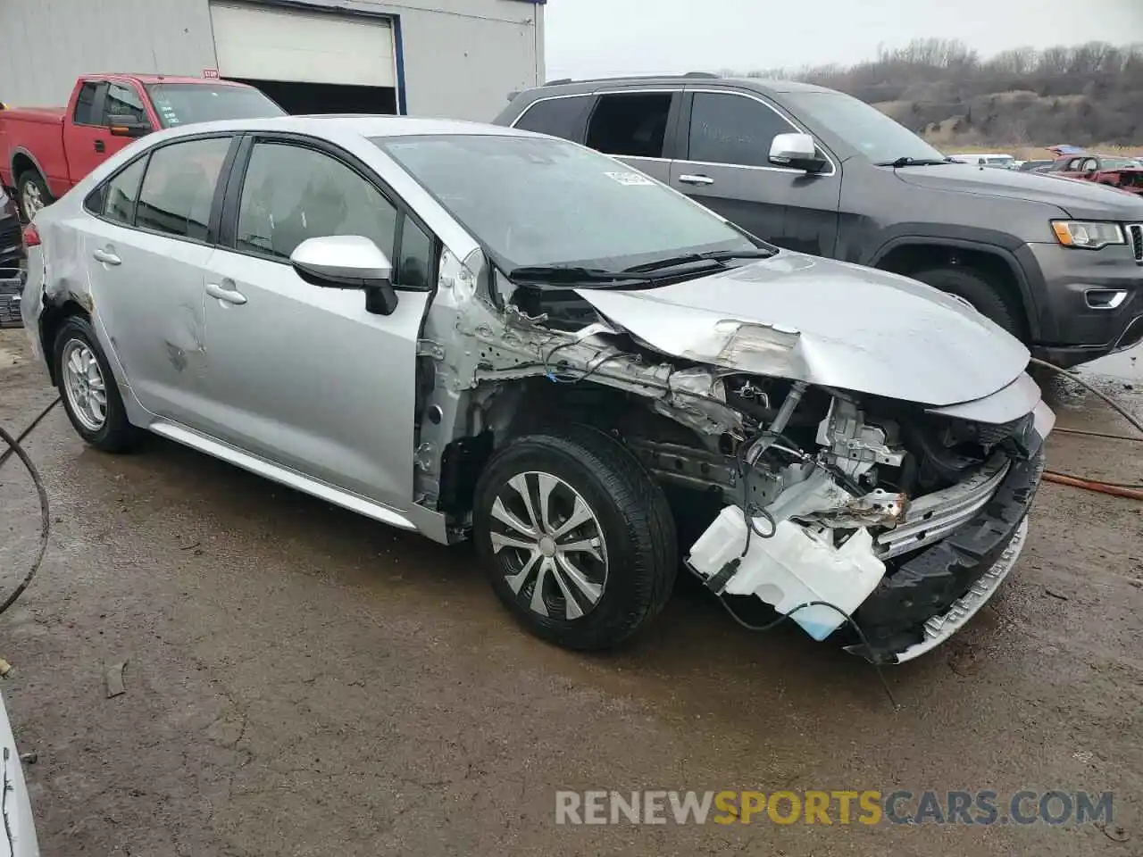 4 Photograph of a damaged car JTDEAMDE7MJ020553 TOYOTA COROLLA 2021