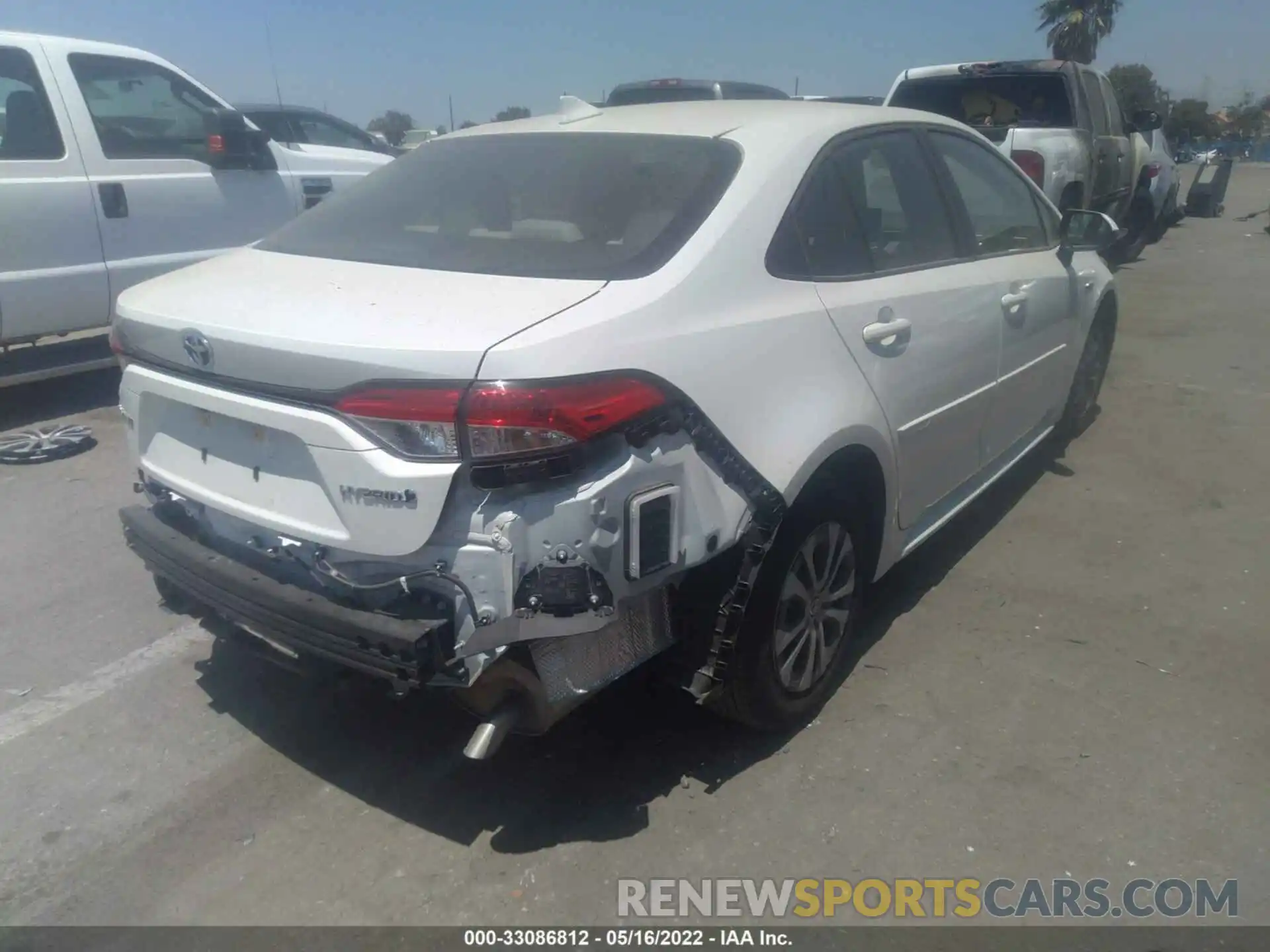 4 Photograph of a damaged car JTDEAMDE7MJ021251 TOYOTA COROLLA 2021