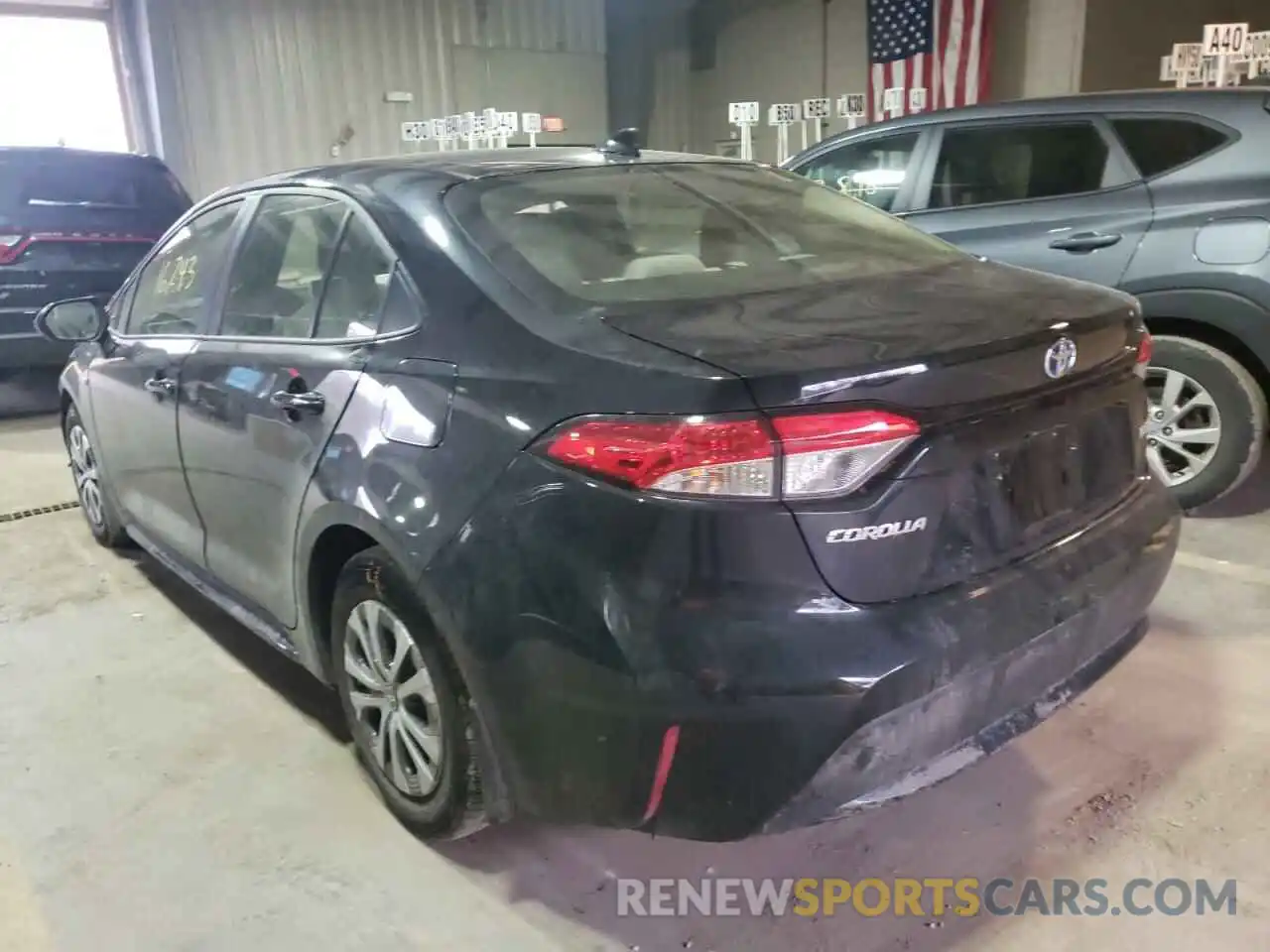 3 Photograph of a damaged car JTDEAMDE7MJ025591 TOYOTA COROLLA 2021