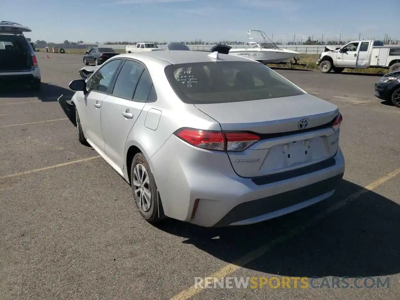 3 Photograph of a damaged car JTDEAMDE7MJ026188 TOYOTA COROLLA 2021