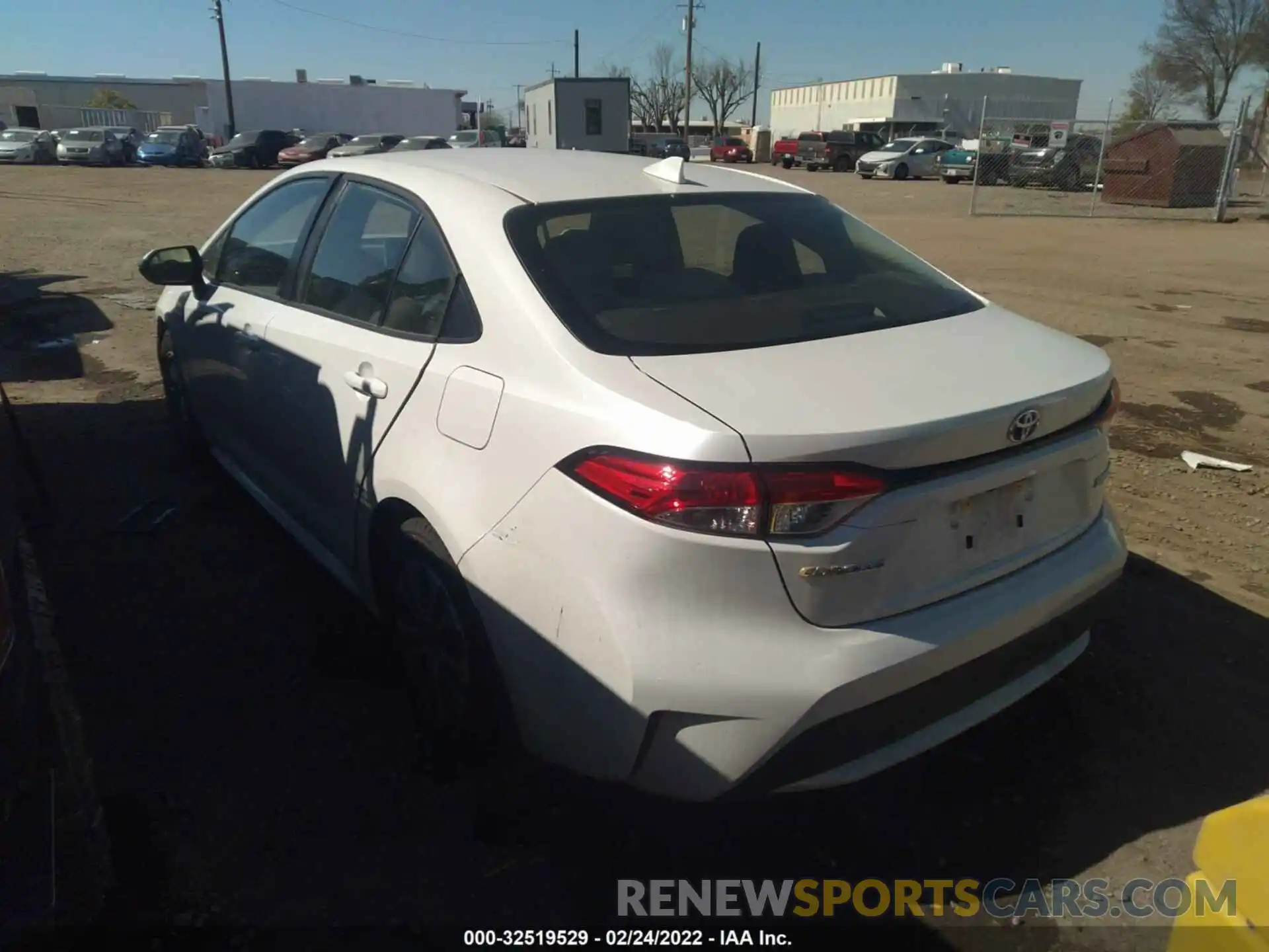 3 Photograph of a damaged car JTDEAMDE7MJ026532 TOYOTA COROLLA 2021