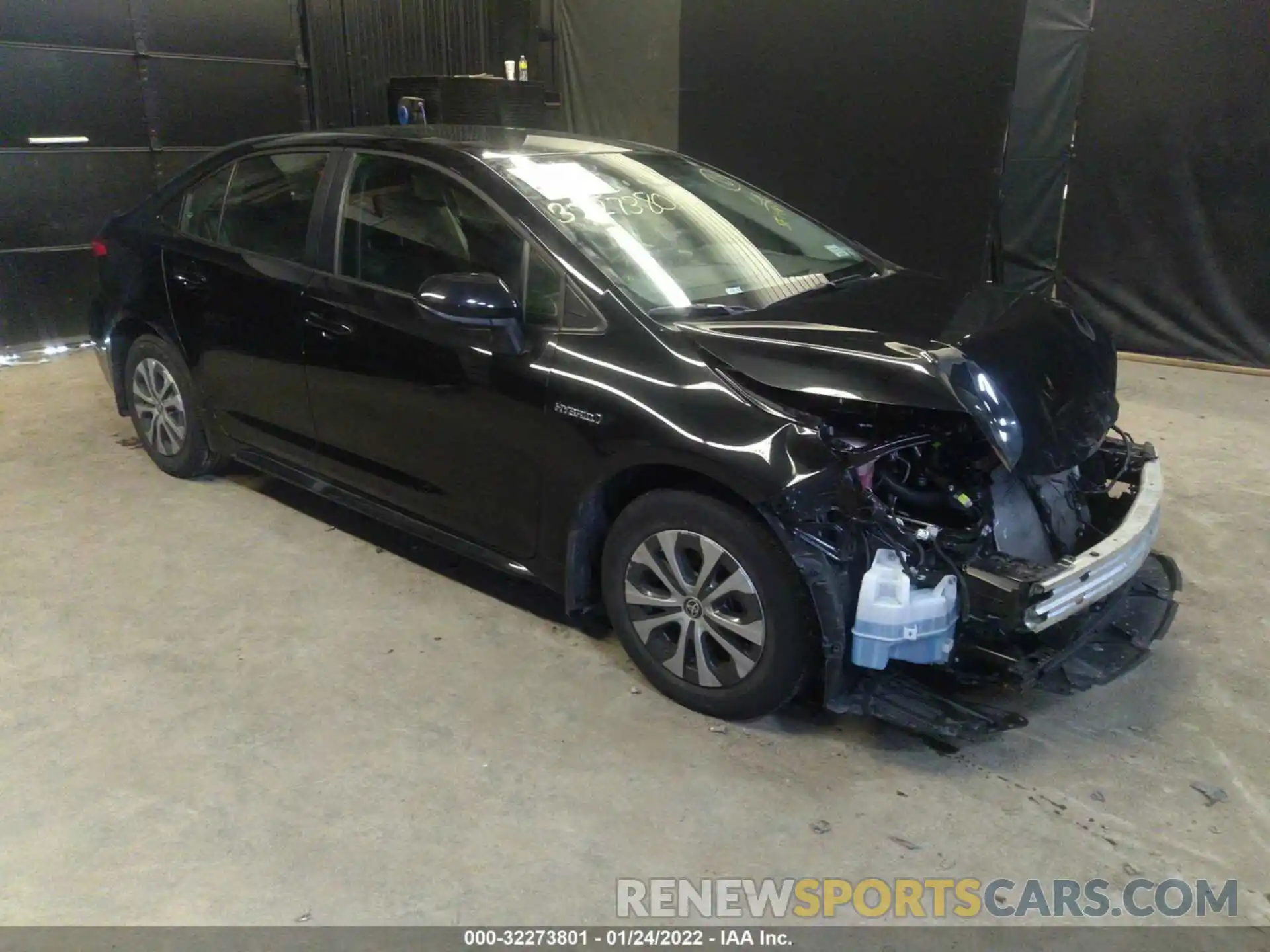 1 Photograph of a damaged car JTDEAMDE7MJ026725 TOYOTA COROLLA 2021