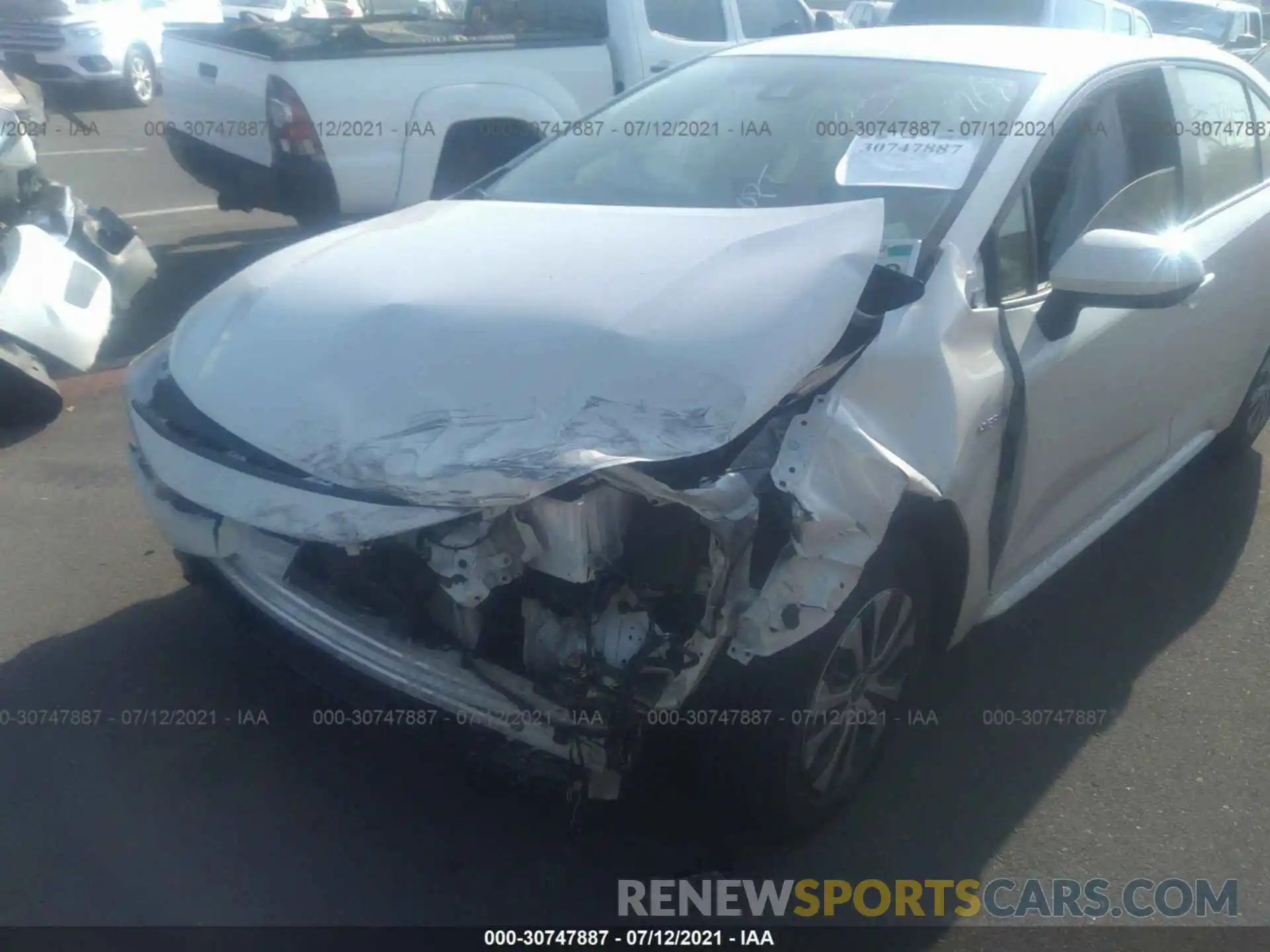 6 Photograph of a damaged car JTDEAMDE7MJ027051 TOYOTA COROLLA 2021