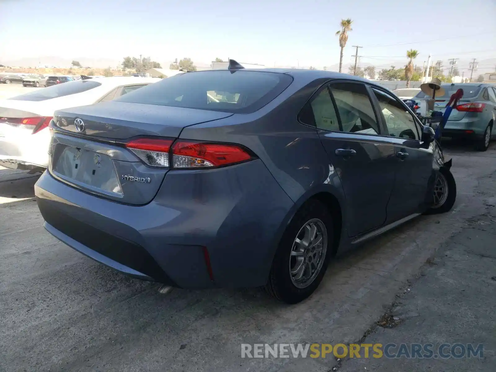 4 Photograph of a damaged car JTDEAMDE7MJ027759 TOYOTA COROLLA 2021