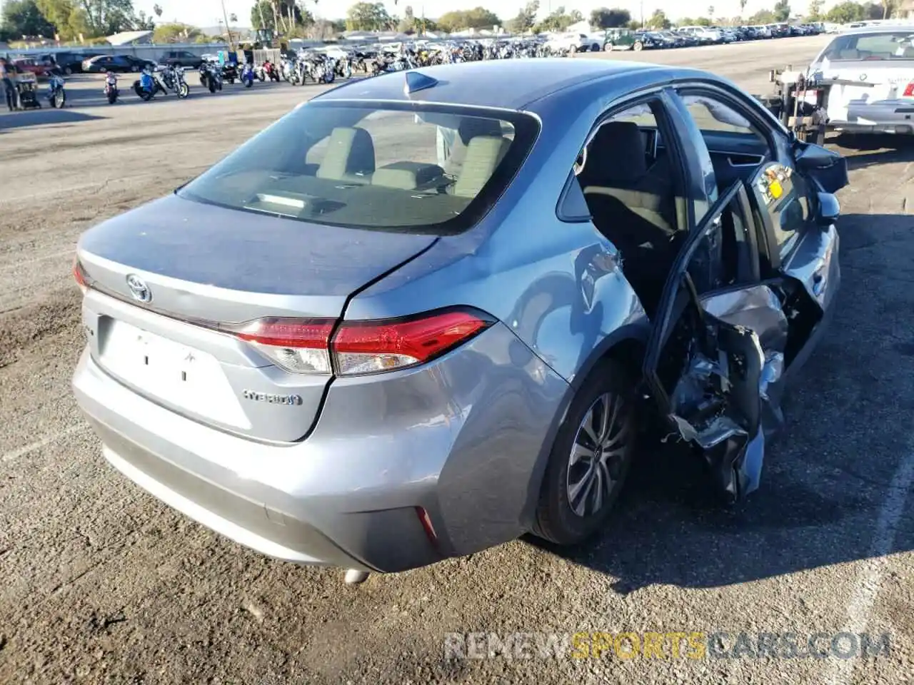 4 Photograph of a damaged car JTDEAMDE7MJ027776 TOYOTA COROLLA 2021