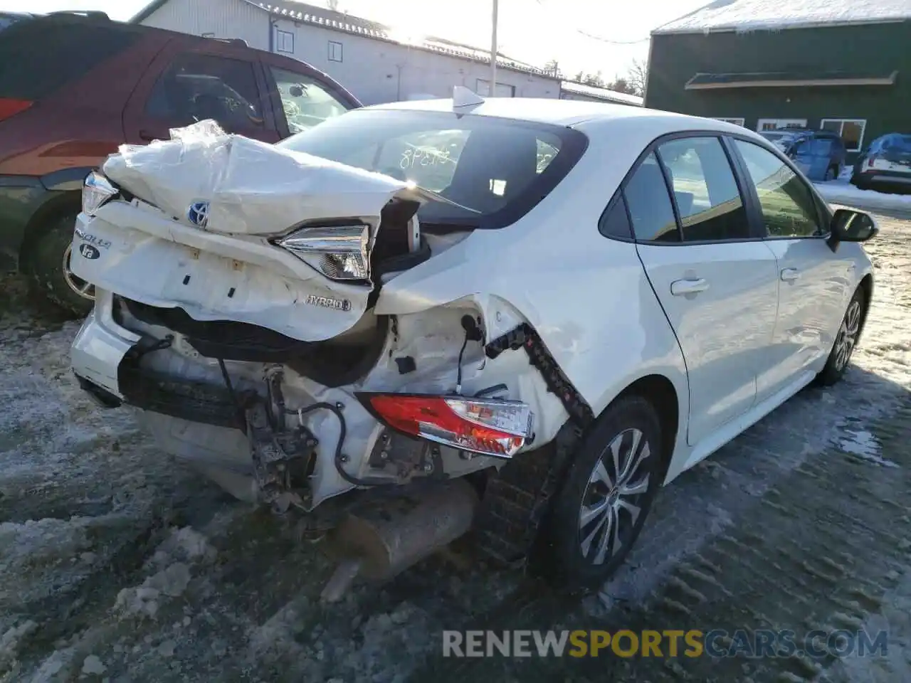 4 Photograph of a damaged car JTDEAMDE7MJ031360 TOYOTA COROLLA 2021