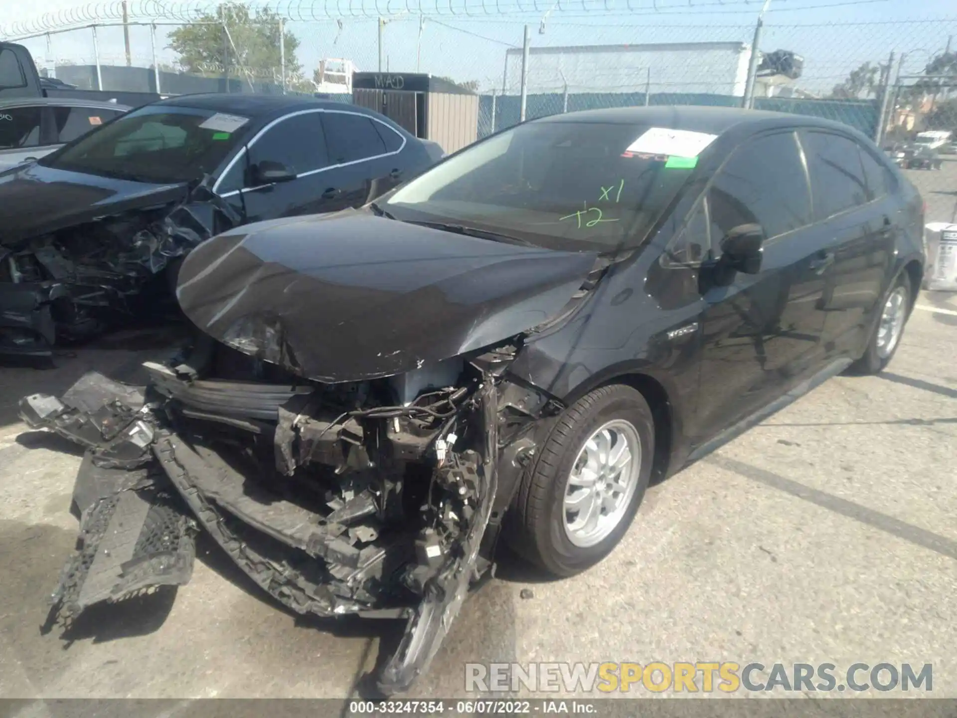 2 Photograph of a damaged car JTDEAMDE7MJ031388 TOYOTA COROLLA 2021