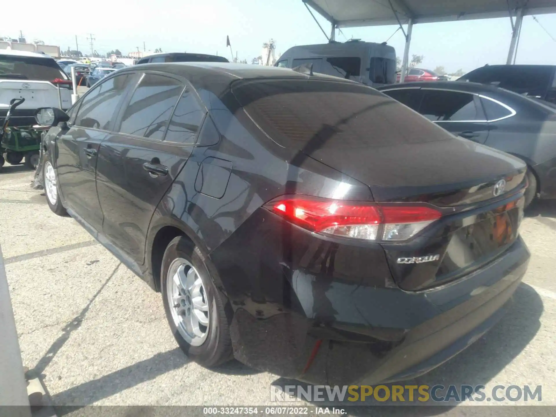 3 Photograph of a damaged car JTDEAMDE7MJ031388 TOYOTA COROLLA 2021