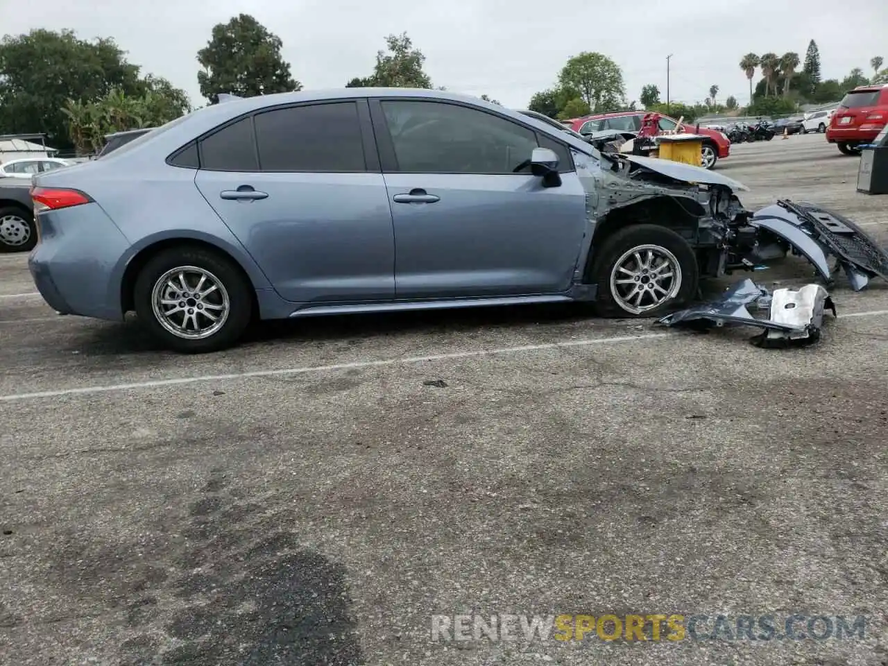 9 Photograph of a damaged car JTDEAMDE7MJ031486 TOYOTA COROLLA 2021