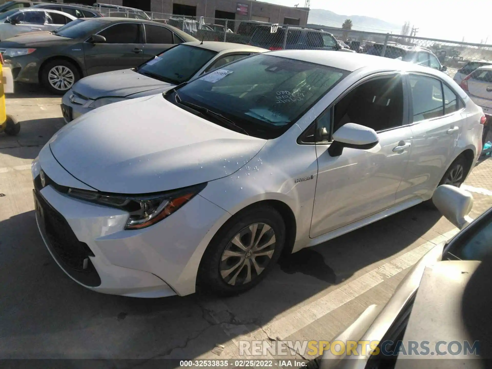 2 Photograph of a damaged car JTDEAMDE7MJ032461 TOYOTA COROLLA 2021