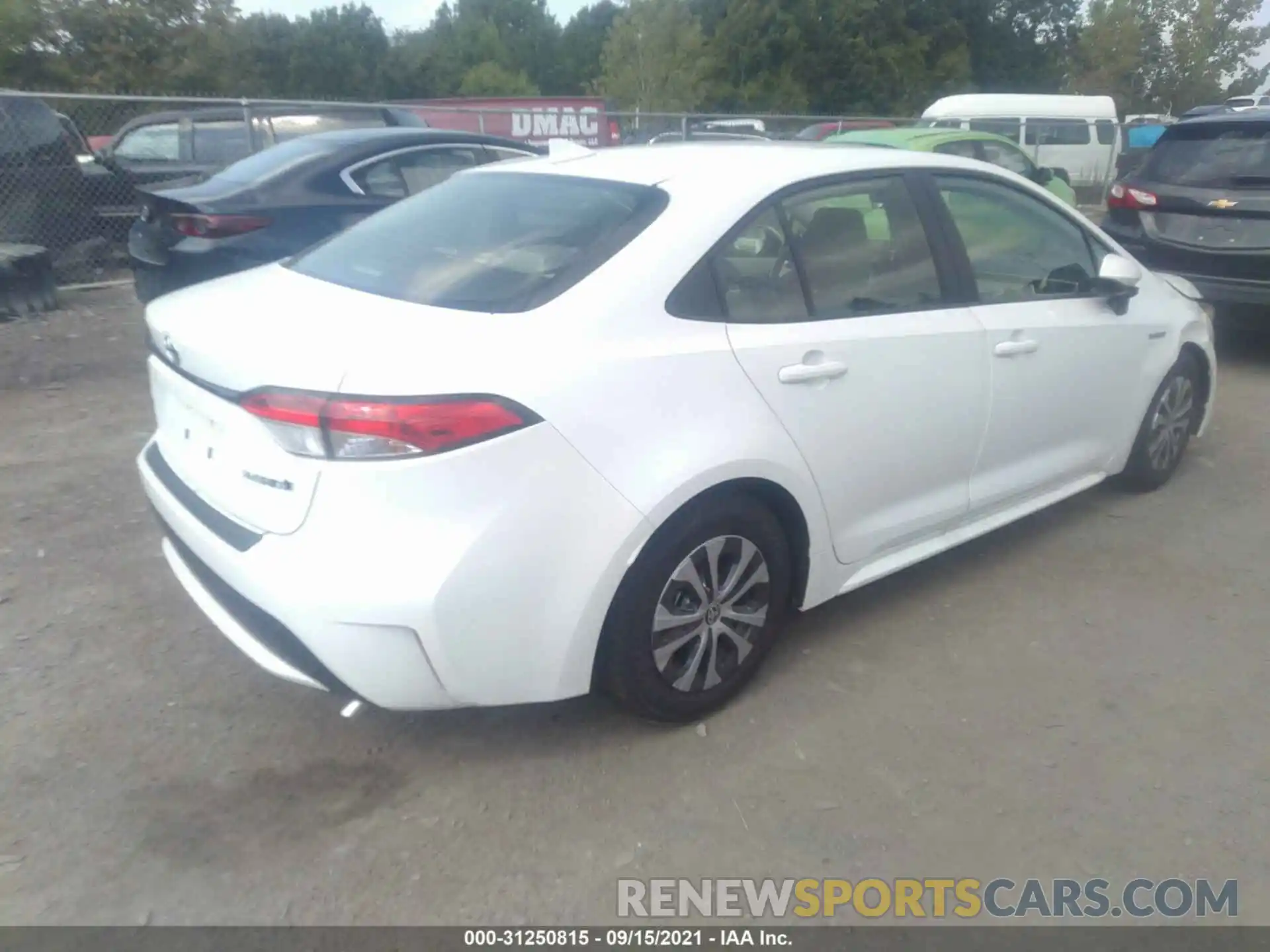 4 Photograph of a damaged car JTDEAMDE7MJ034971 TOYOTA COROLLA 2021