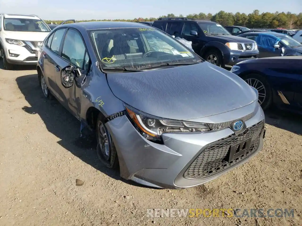 1 Photograph of a damaged car JTDEAMDE8MJ002868 TOYOTA COROLLA 2021