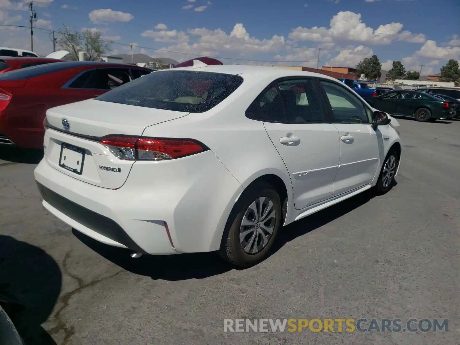 4 Photograph of a damaged car JTDEAMDE8MJ004877 TOYOTA COROLLA 2021