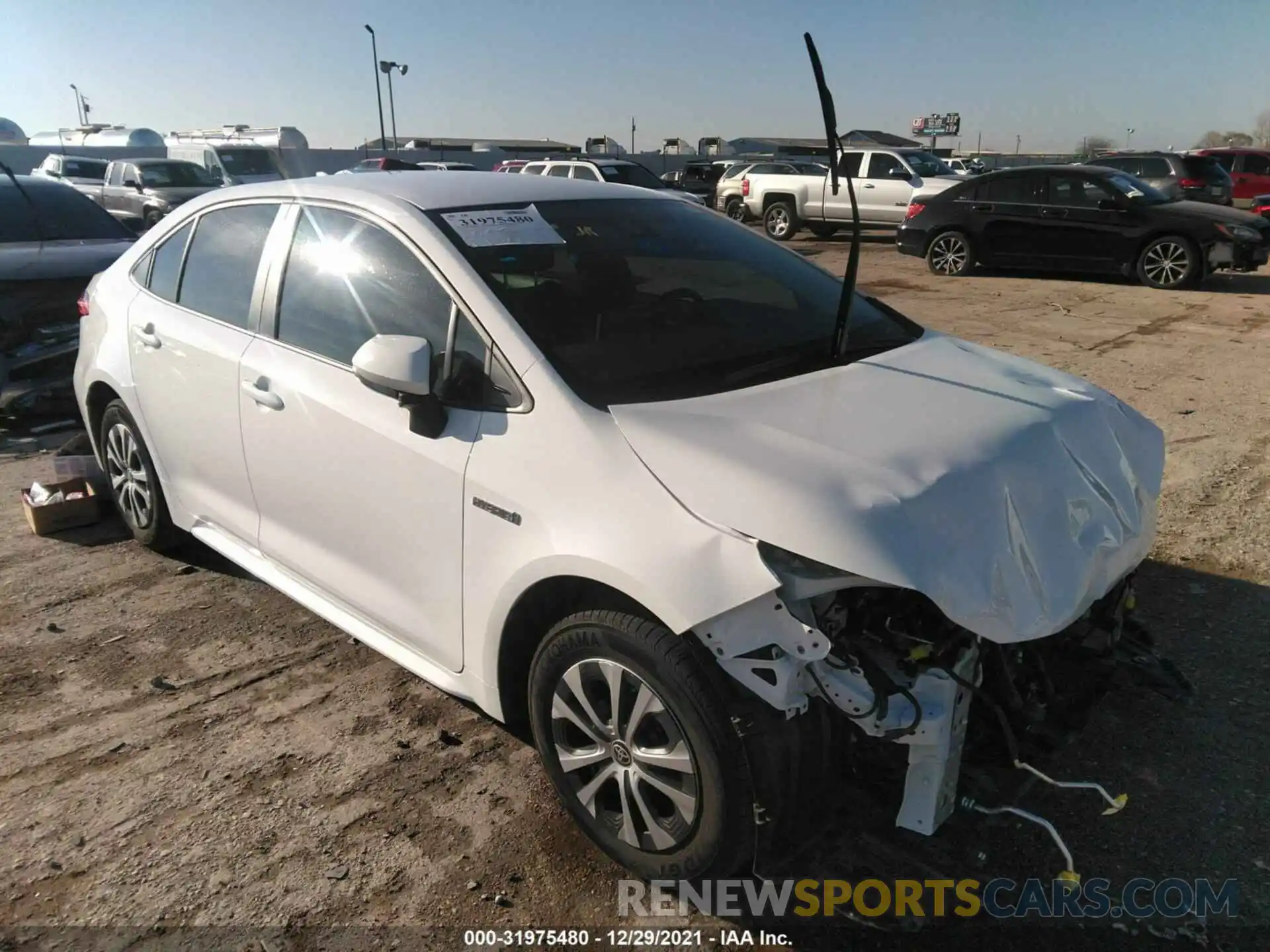 1 Photograph of a damaged car JTDEAMDE8MJ005835 TOYOTA COROLLA 2021