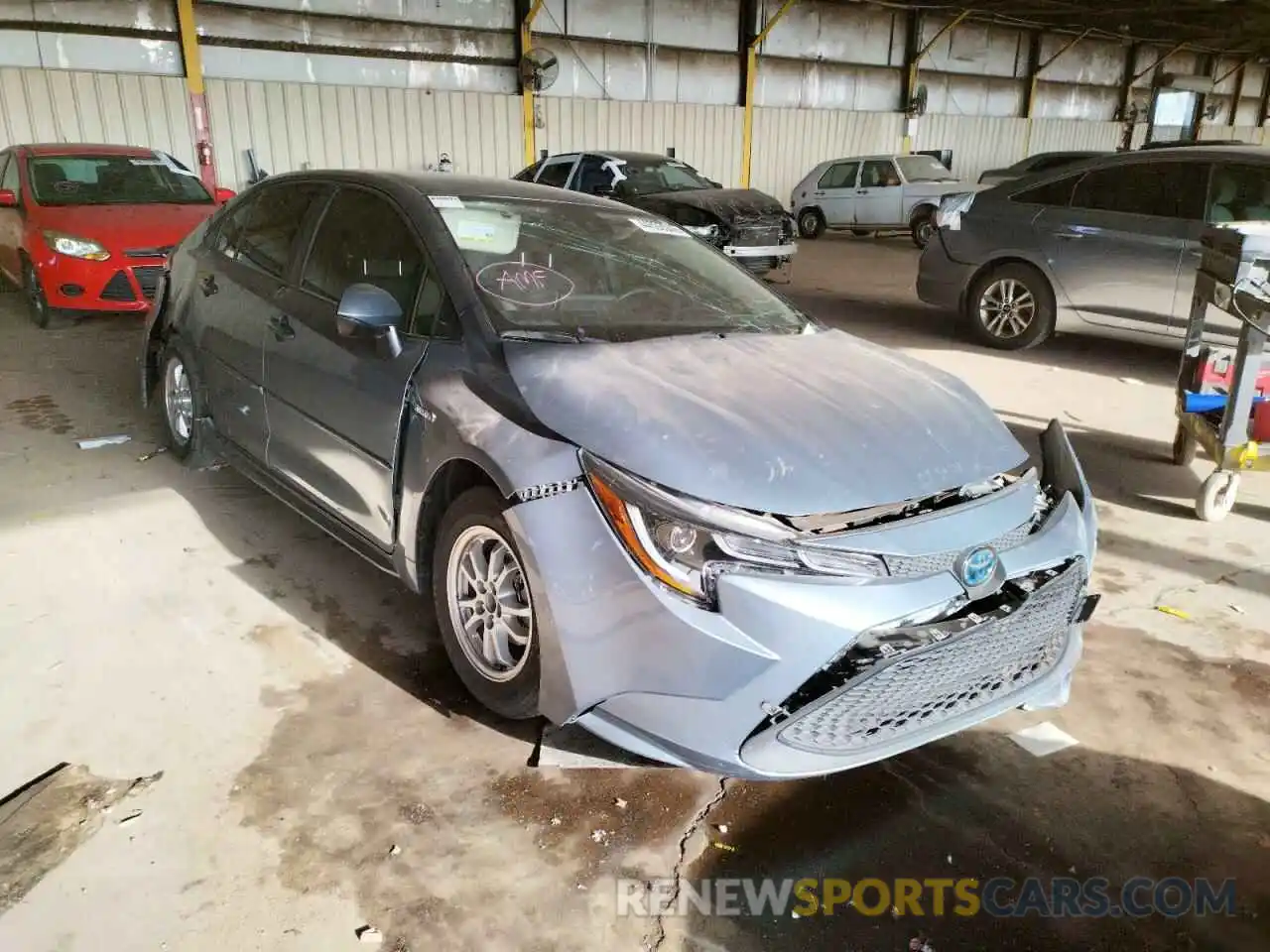 1 Photograph of a damaged car JTDEAMDE8MJ006855 TOYOTA COROLLA 2021