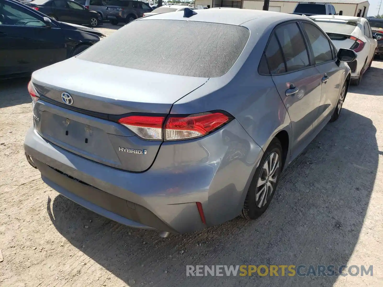 4 Photograph of a damaged car JTDEAMDE8MJ007472 TOYOTA COROLLA 2021