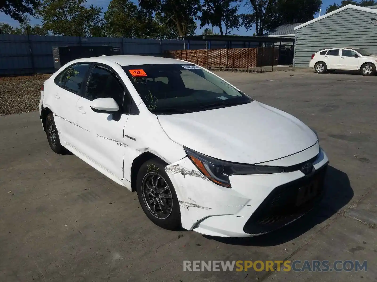 1 Photograph of a damaged car JTDEAMDE8MJ008699 TOYOTA COROLLA 2021