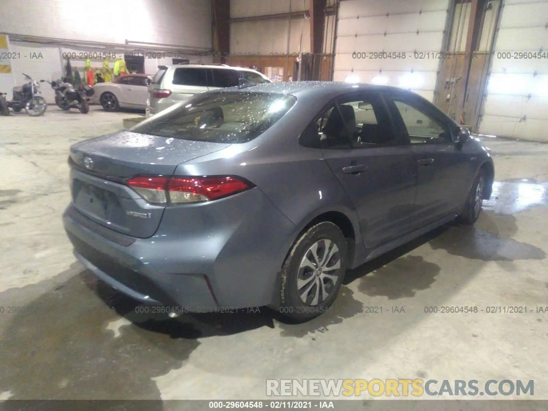 4 Photograph of a damaged car JTDEAMDE8MJ014440 TOYOTA COROLLA 2021