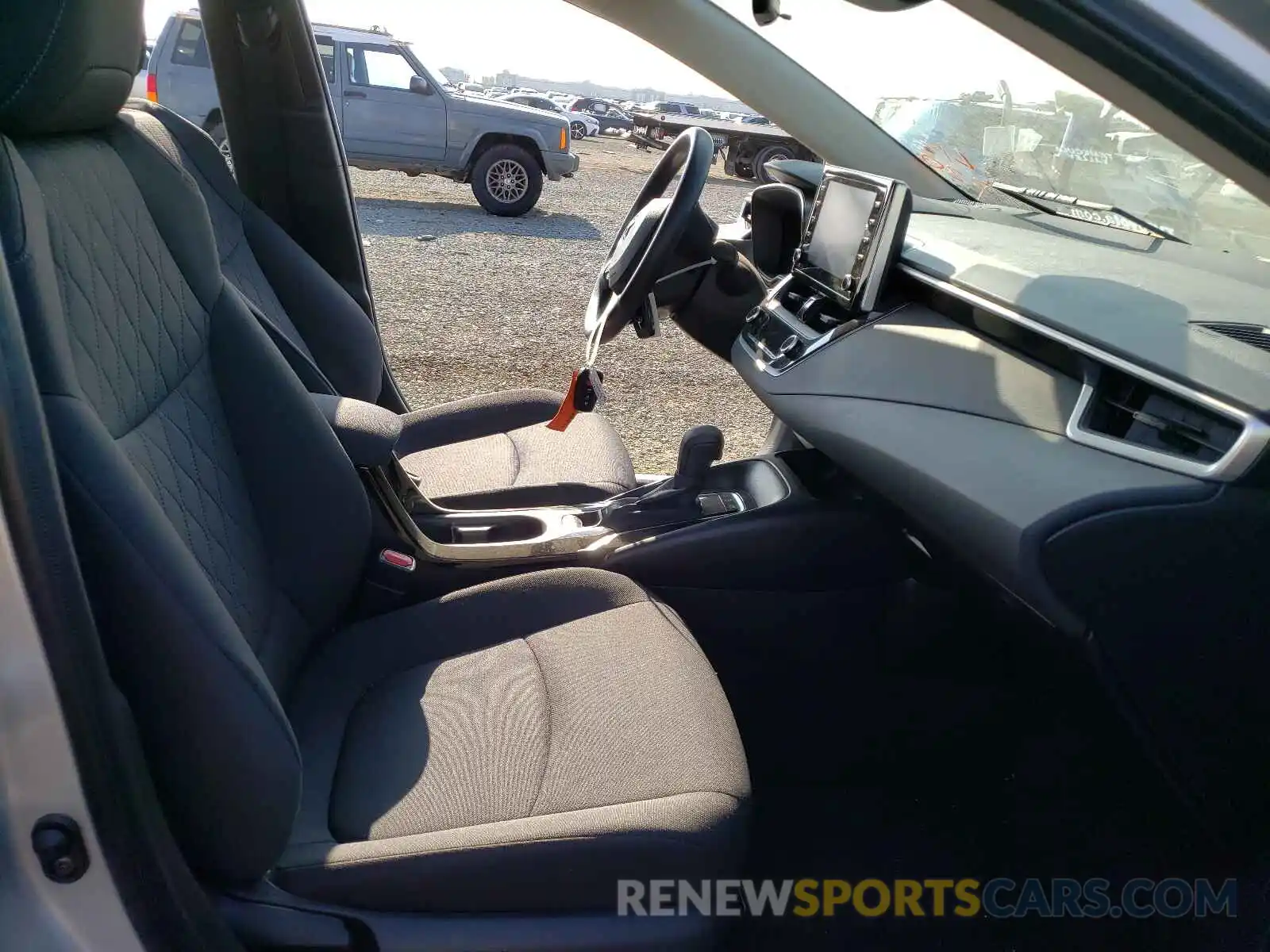 5 Photograph of a damaged car JTDEAMDE8MJ014891 TOYOTA COROLLA 2021