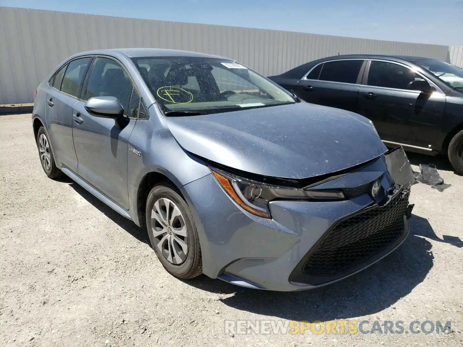 1 Photograph of a damaged car JTDEAMDE8MJ015281 TOYOTA COROLLA 2021