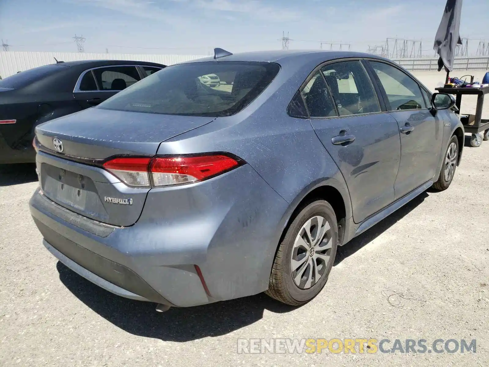 4 Photograph of a damaged car JTDEAMDE8MJ015281 TOYOTA COROLLA 2021