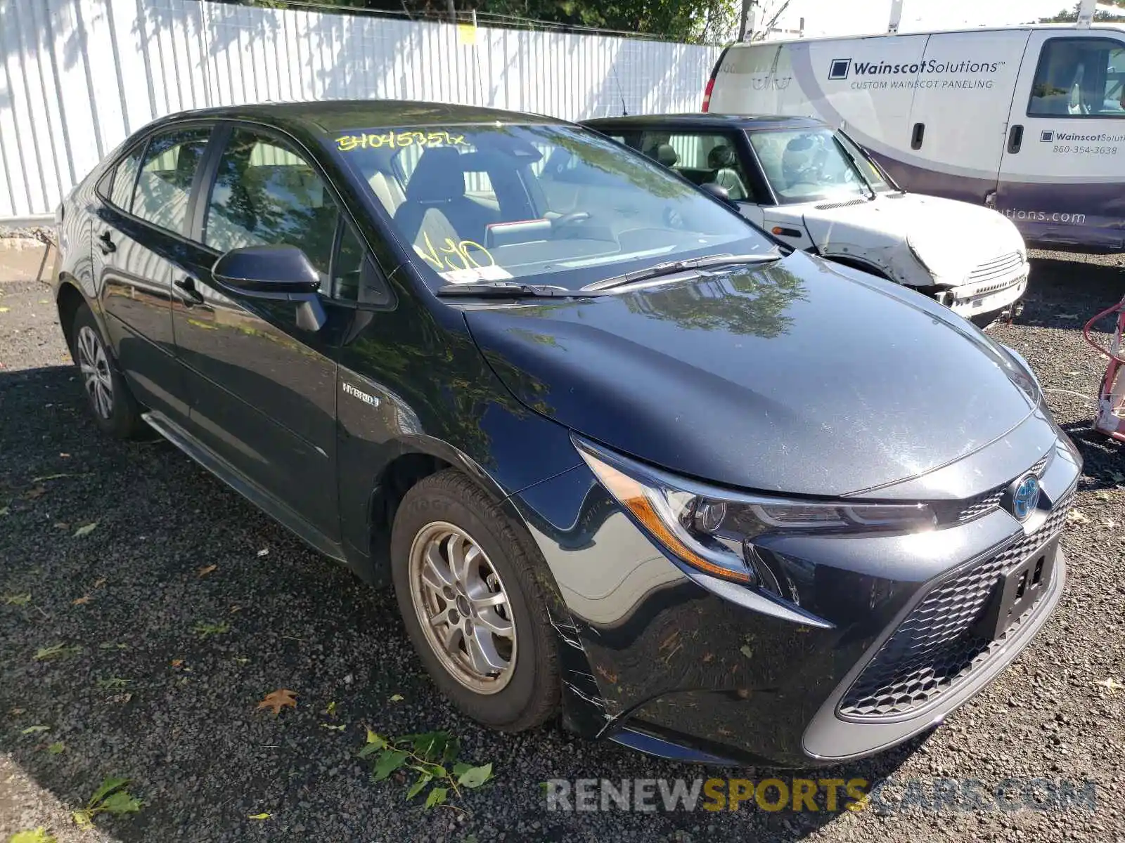 1 Photograph of a damaged car JTDEAMDE8MJ016687 TOYOTA COROLLA 2021