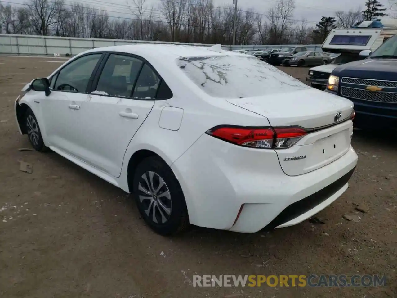 3 Photograph of a damaged car JTDEAMDE8MJ018634 TOYOTA COROLLA 2021