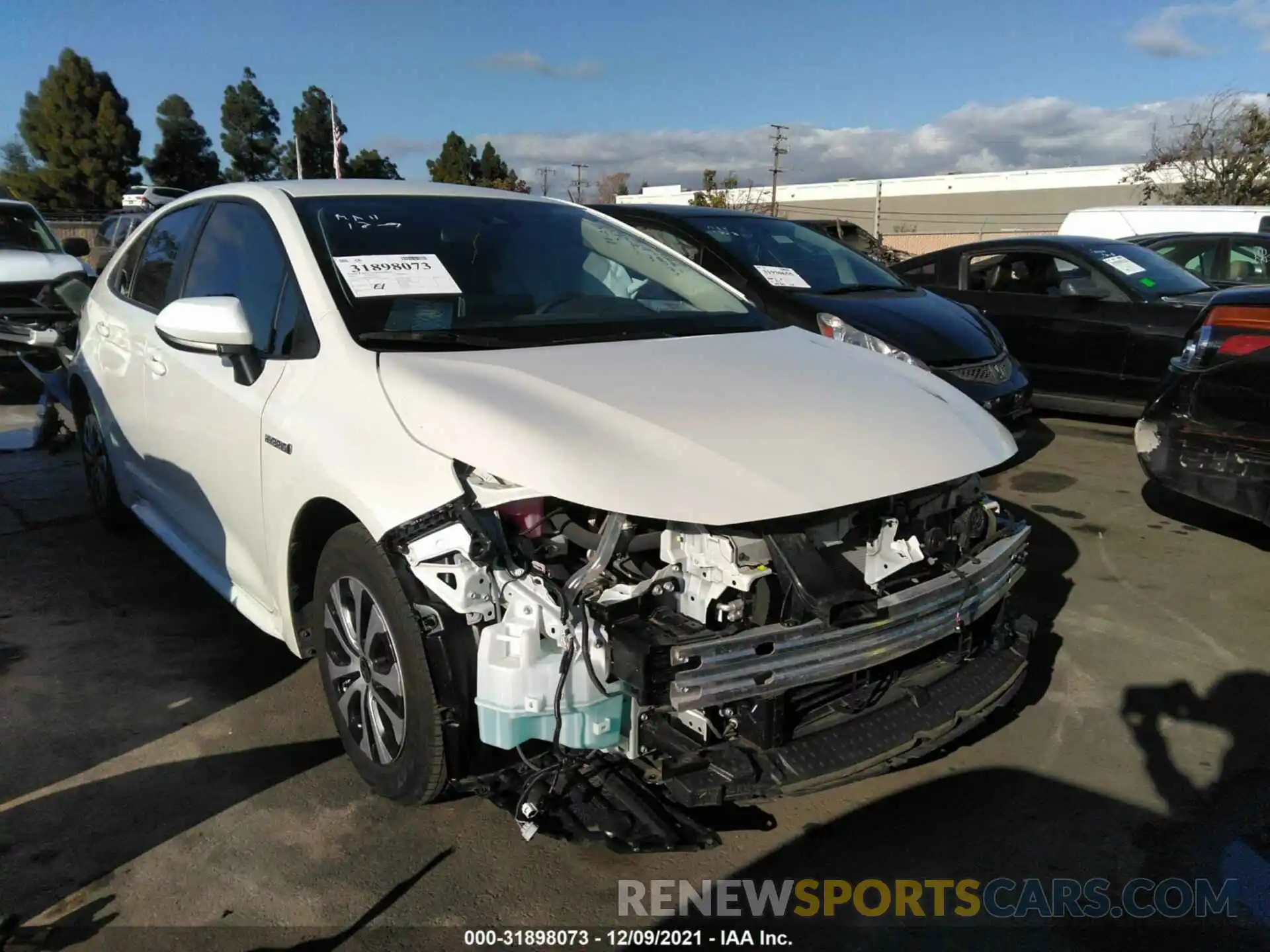 1 Photograph of a damaged car JTDEAMDE8MJ019833 TOYOTA COROLLA 2021