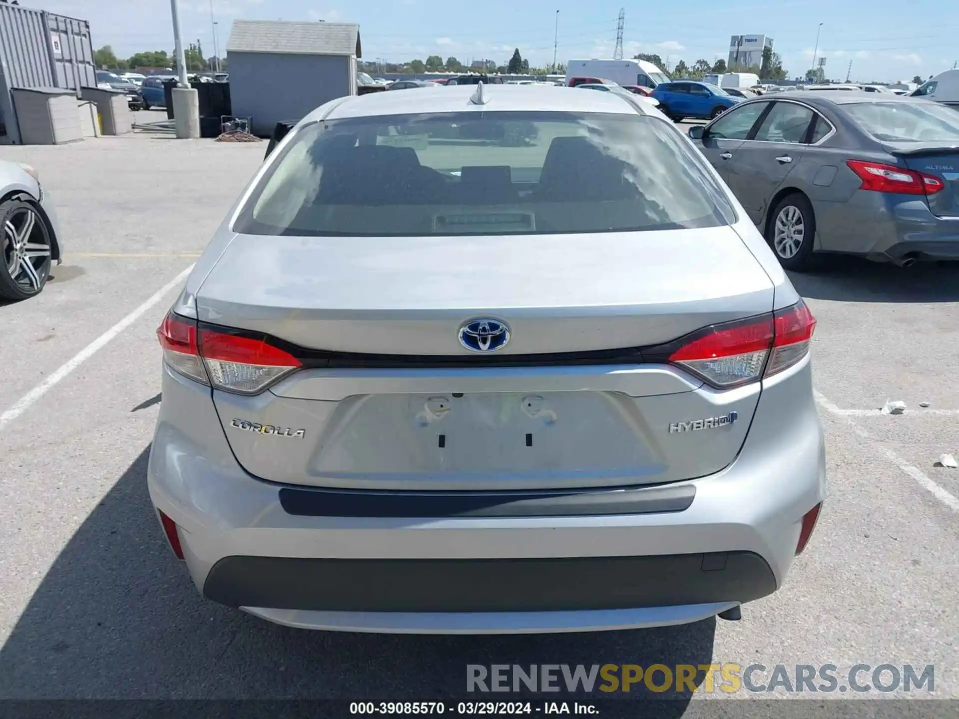 16 Photograph of a damaged car JTDEAMDE8MJ020710 TOYOTA COROLLA 2021