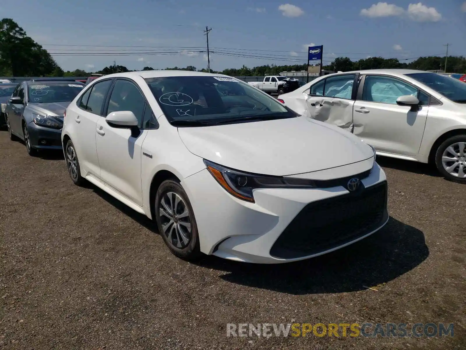 1 Photograph of a damaged car JTDEAMDE8MJ021694 TOYOTA COROLLA 2021