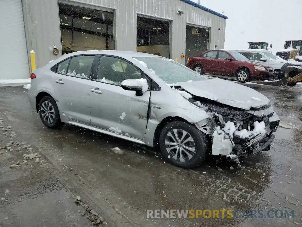 4 Photograph of a damaged car JTDEAMDE8MJ022795 TOYOTA COROLLA 2021