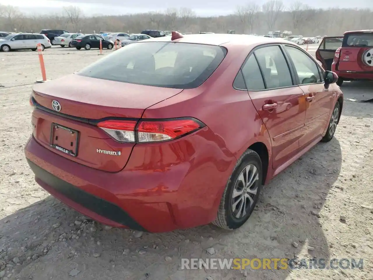 4 Photograph of a damaged car JTDEAMDE8MJ024403 TOYOTA COROLLA 2021