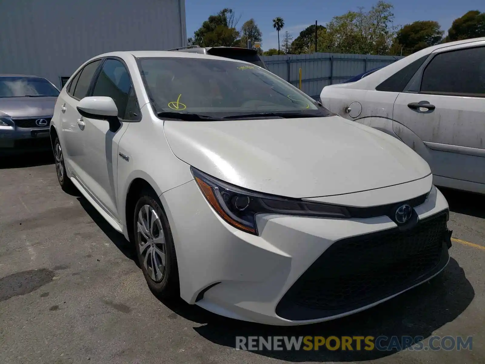 1 Photograph of a damaged car JTDEAMDE8MJ029441 TOYOTA COROLLA 2021