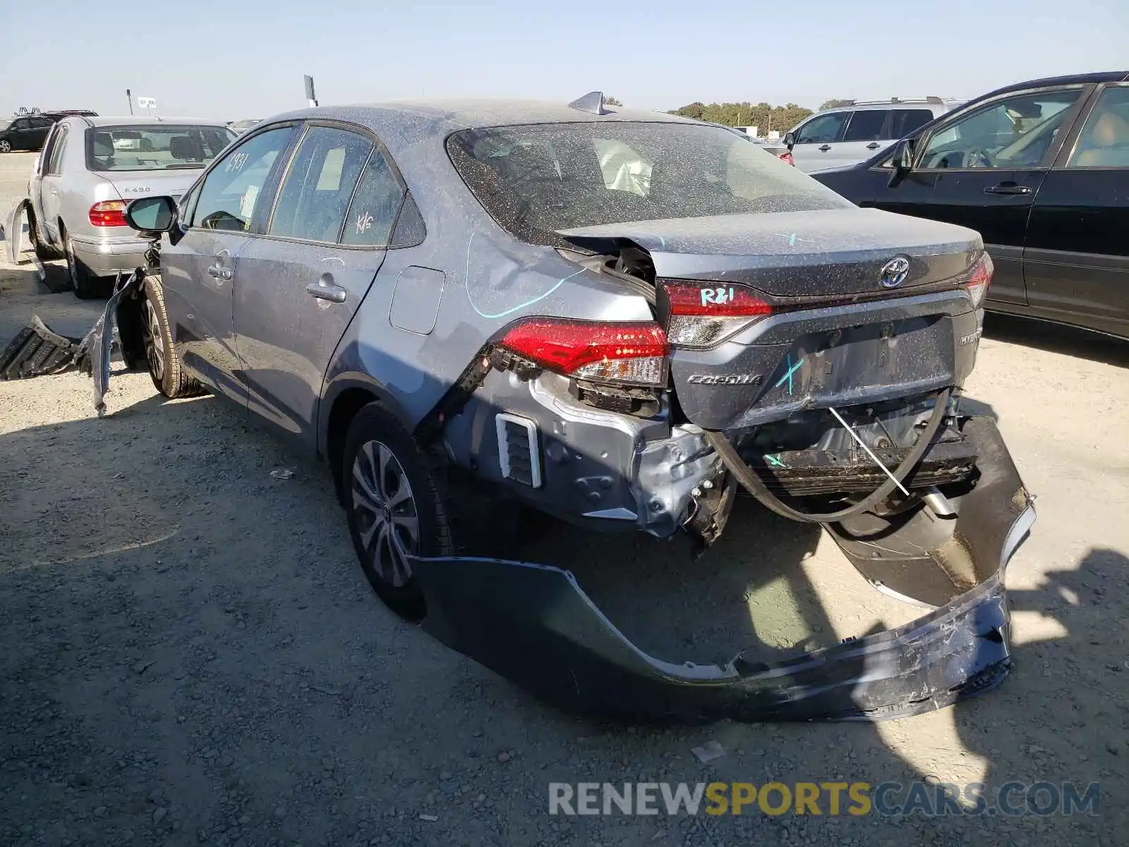 3 Photograph of a damaged car JTDEAMDE8MJ030203 TOYOTA COROLLA 2021