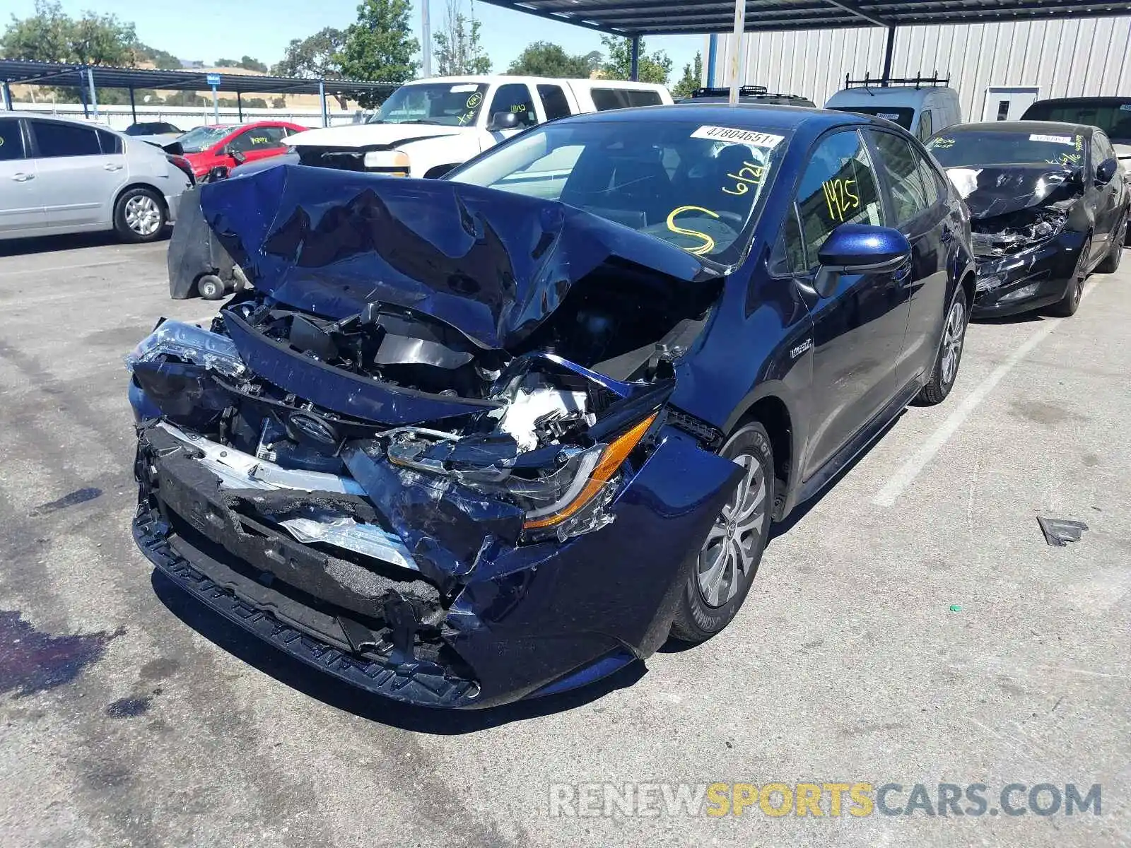 2 Photograph of a damaged car JTDEAMDE8MJ033554 TOYOTA COROLLA 2021