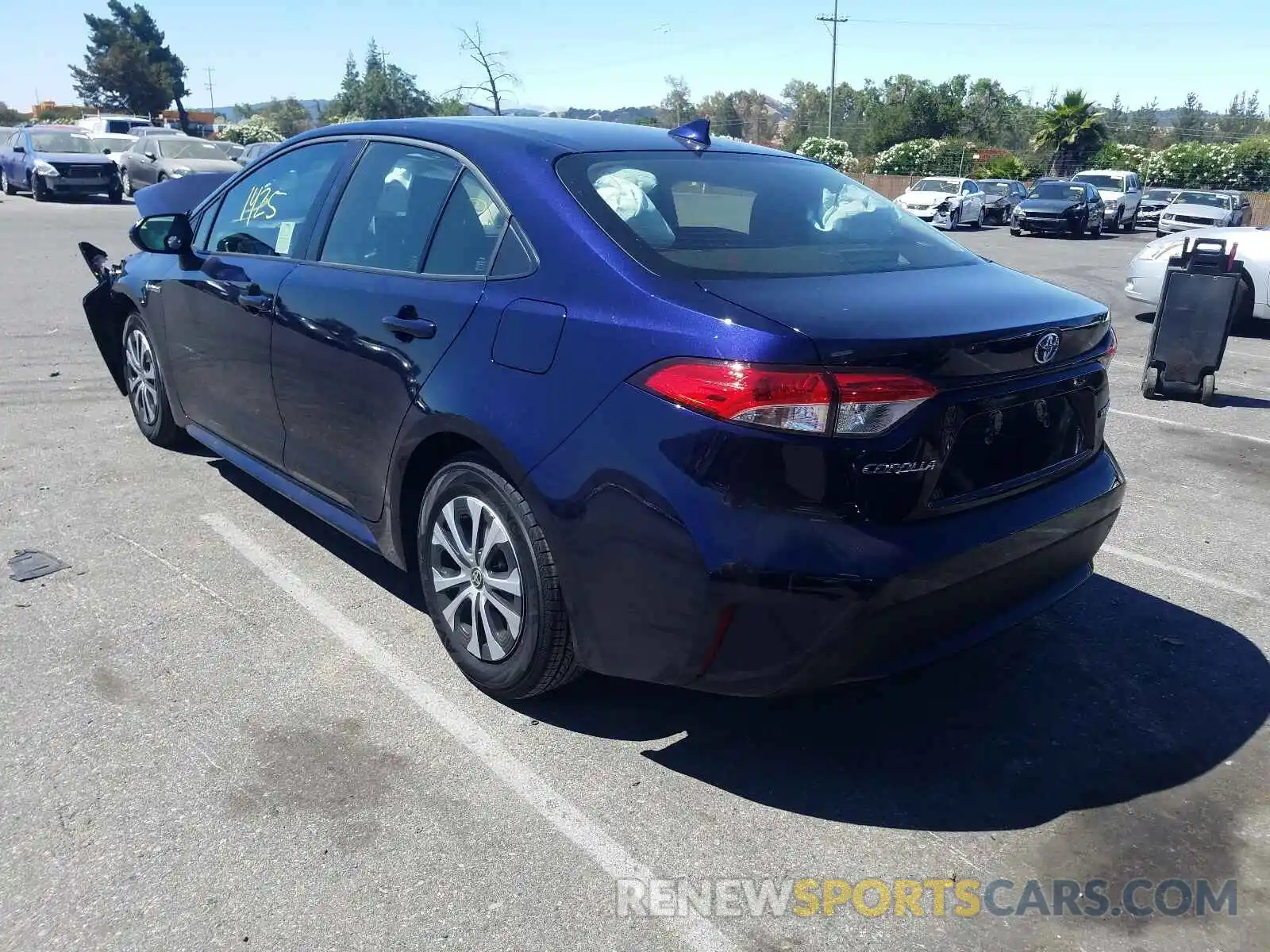 3 Photograph of a damaged car JTDEAMDE8MJ033554 TOYOTA COROLLA 2021