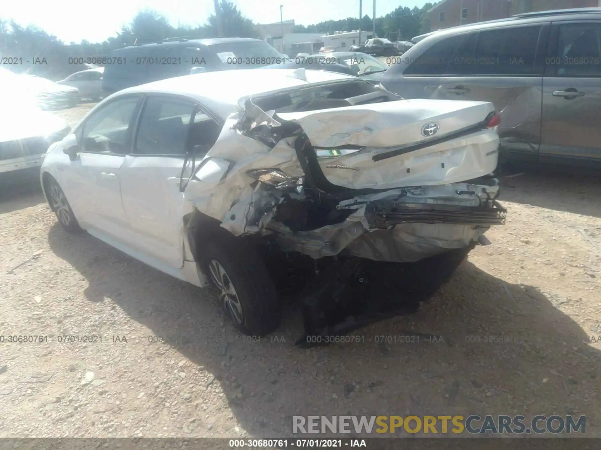 3 Photograph of a damaged car JTDEAMDE8MJ033795 TOYOTA COROLLA 2021