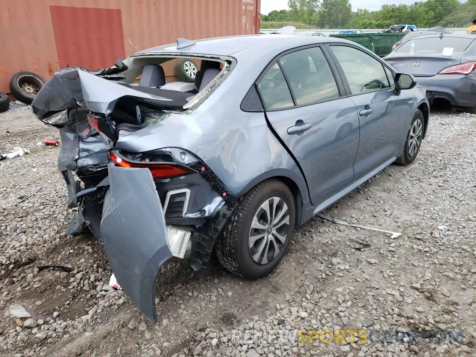 4 Photograph of a damaged car JTDEAMDE9MJ003169 TOYOTA COROLLA 2021