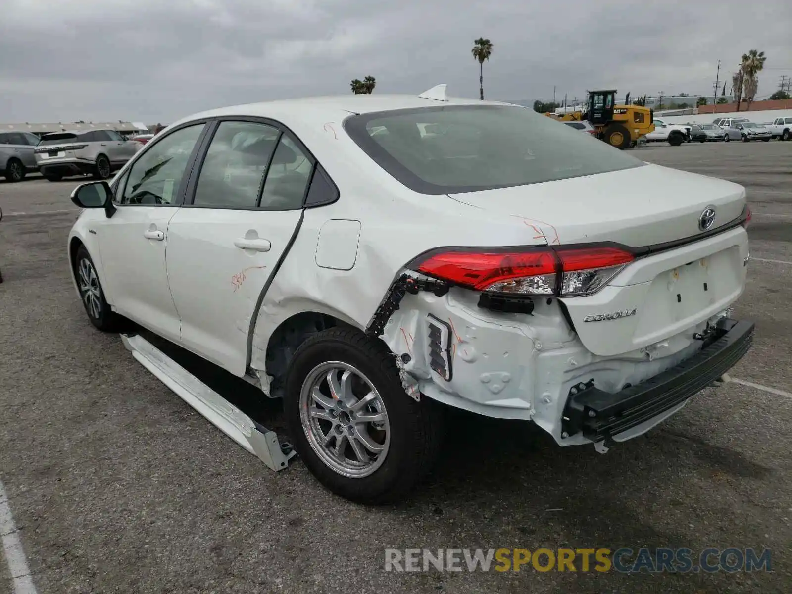 3 Photograph of a damaged car JTDEAMDE9MJ004662 TOYOTA COROLLA 2021