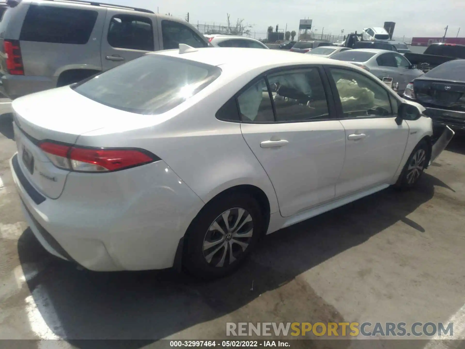 4 Photograph of a damaged car JTDEAMDE9MJ007237 TOYOTA COROLLA 2021