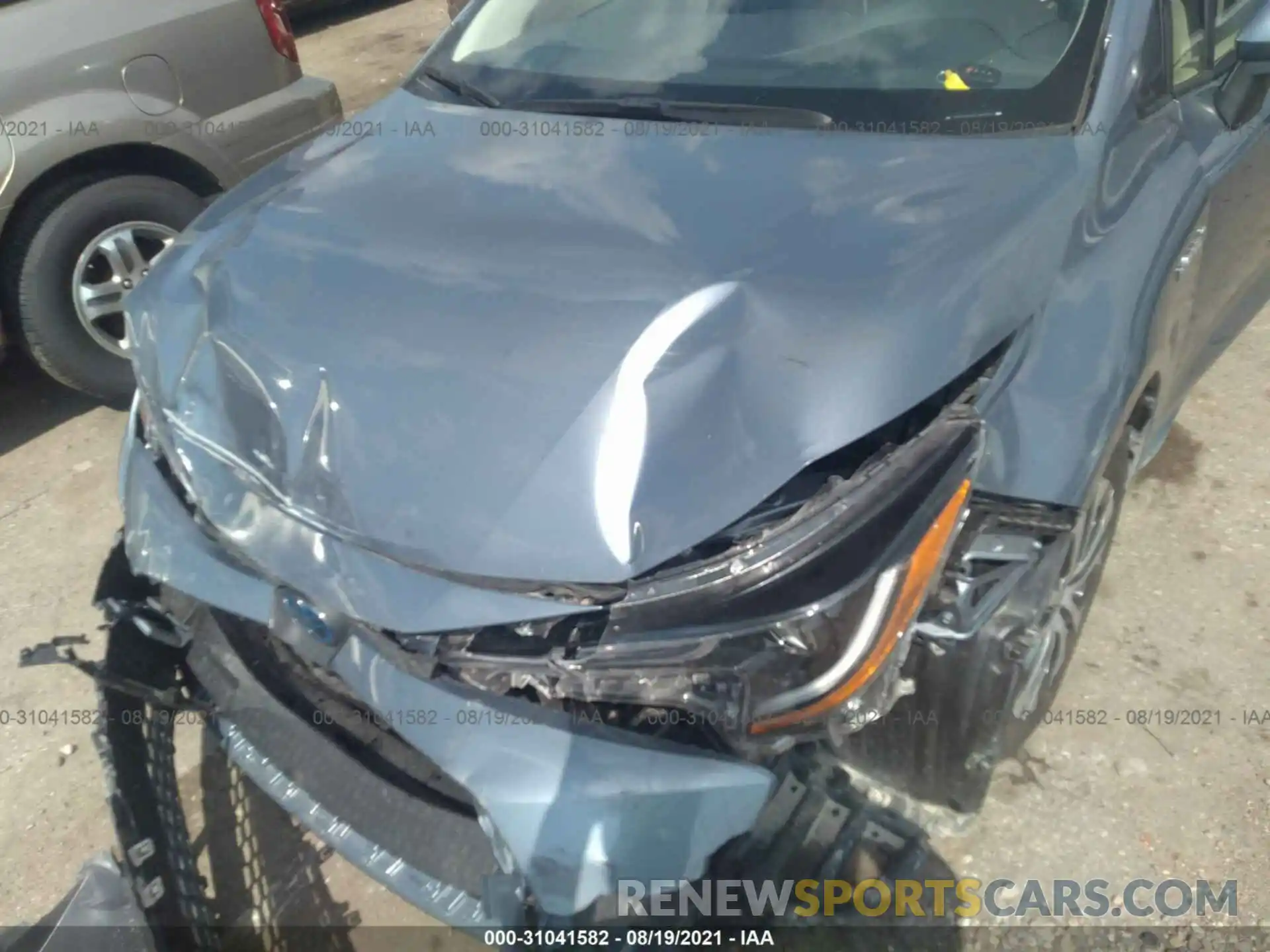 10 Photograph of a damaged car JTDEAMDE9MJ007299 TOYOTA COROLLA 2021