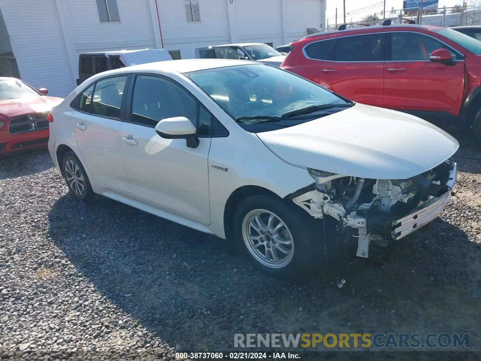 1 Photograph of a damaged car JTDEAMDE9MJ009294 TOYOTA COROLLA 2021