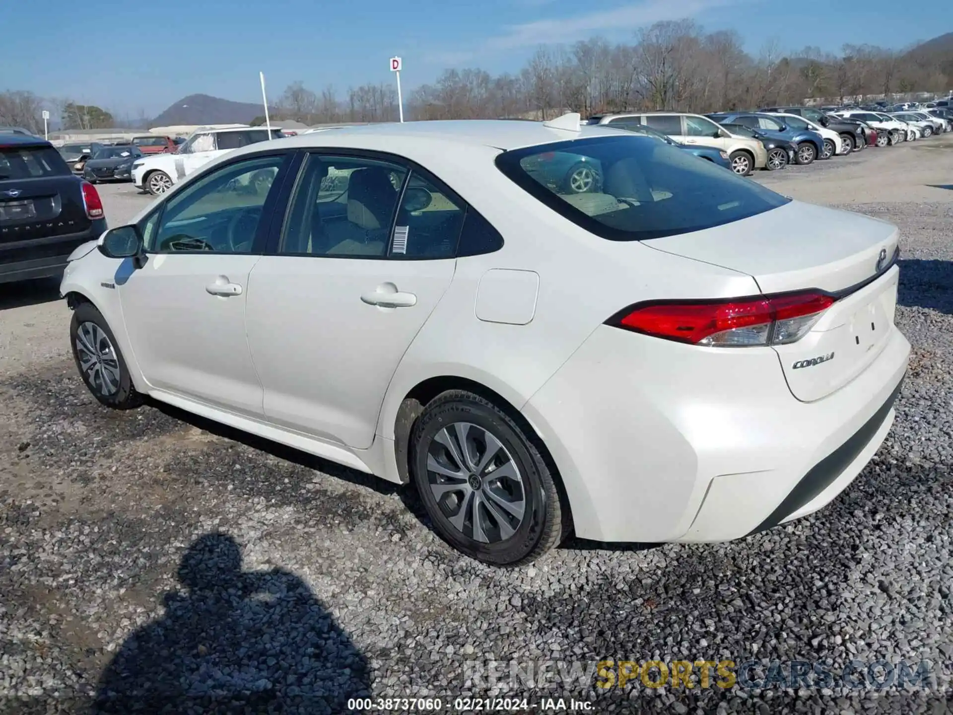 3 Photograph of a damaged car JTDEAMDE9MJ009294 TOYOTA COROLLA 2021