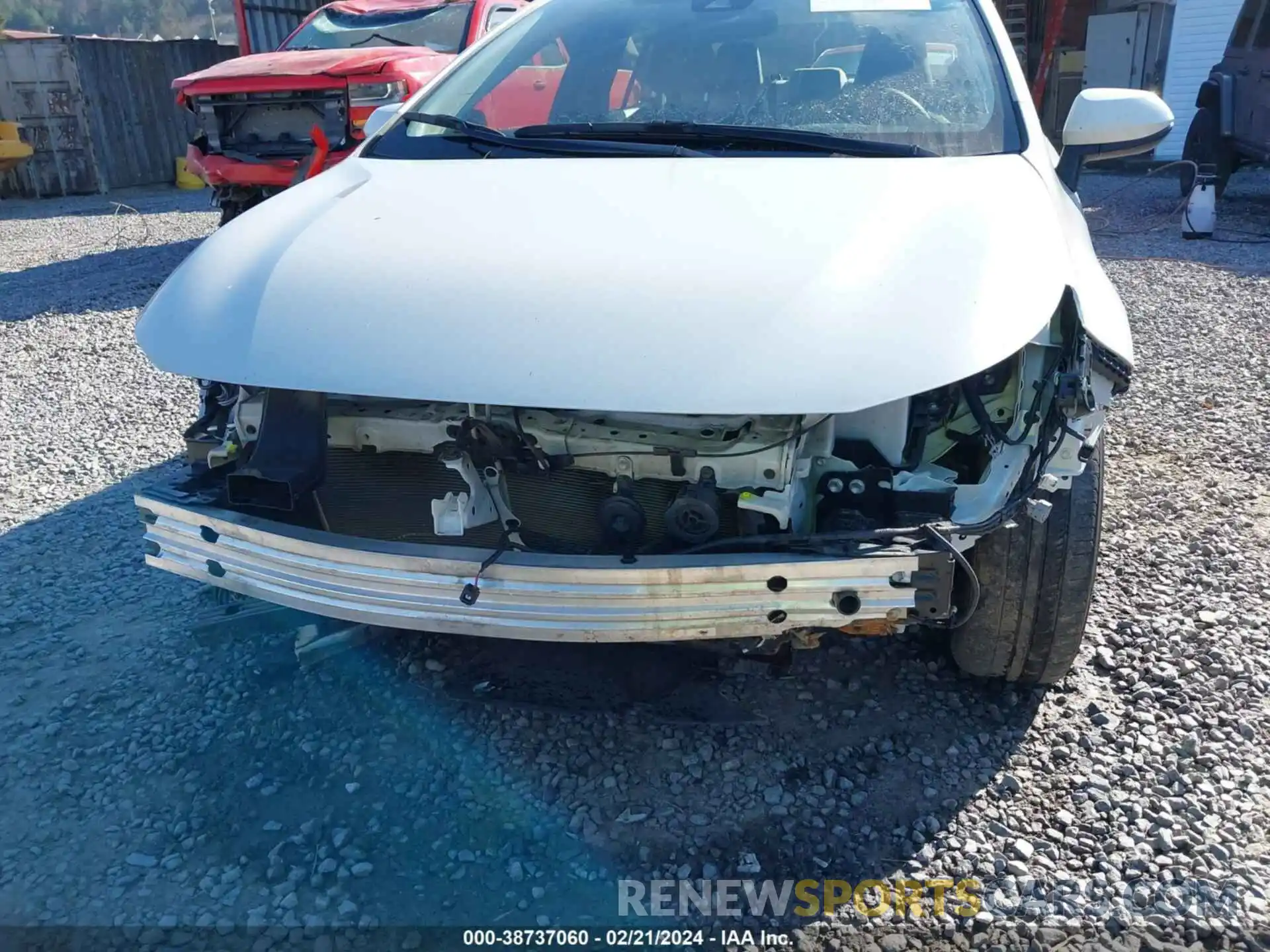 6 Photograph of a damaged car JTDEAMDE9MJ009294 TOYOTA COROLLA 2021