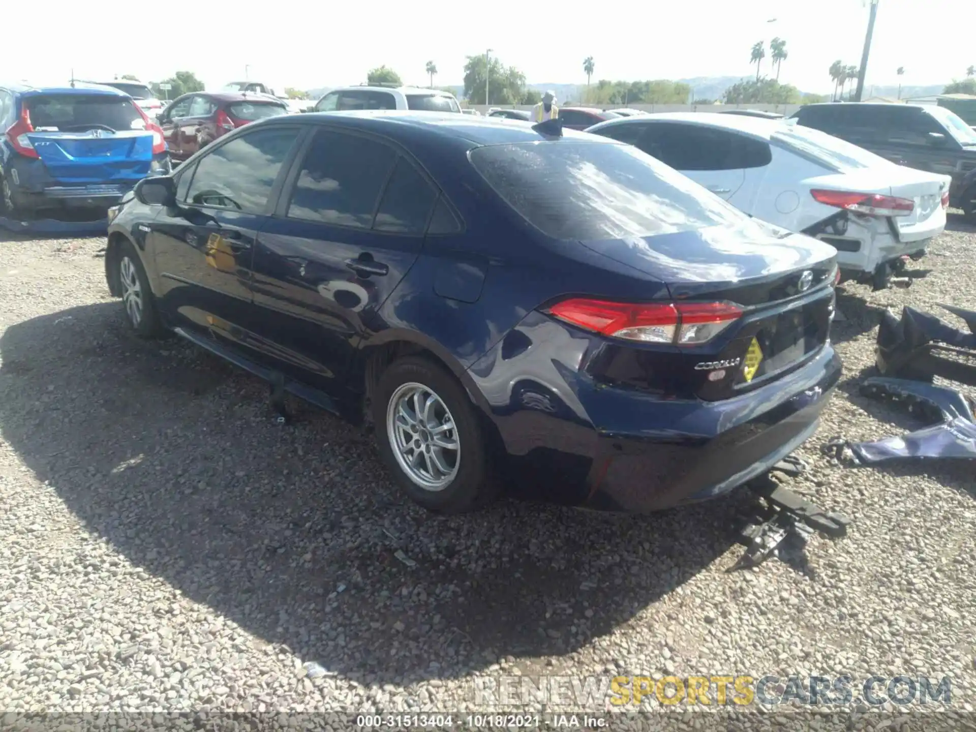 3 Photograph of a damaged car JTDEAMDE9MJ009585 TOYOTA COROLLA 2021